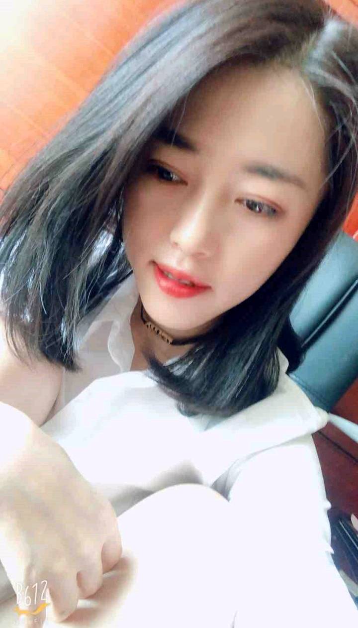 性感小妹女神范可盐可甜