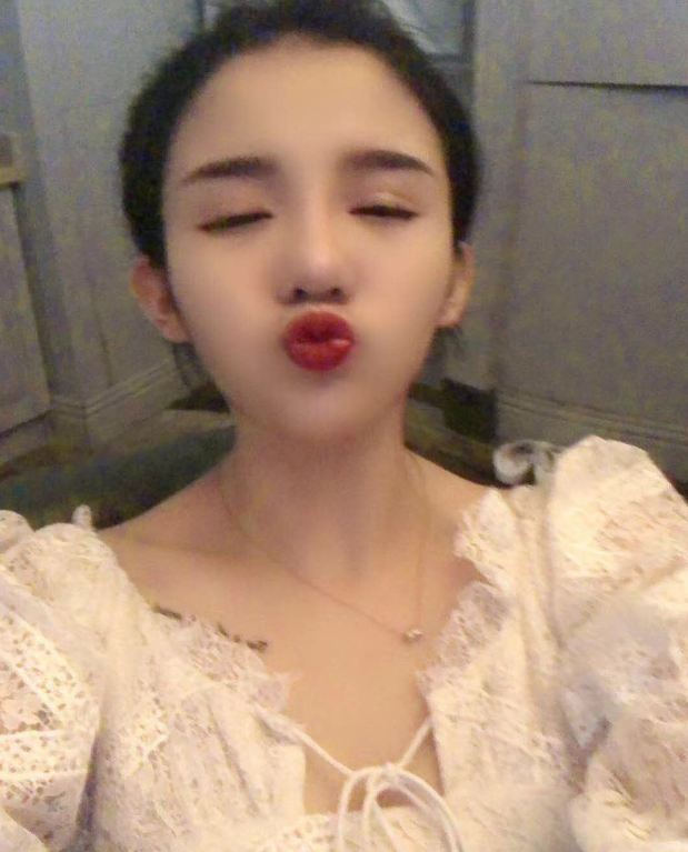 西安高端店面 &uarr;门